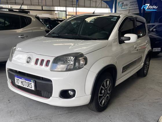 FIAT UNO 1.4 EVO SPORTING 8V FLEX 4P MANUAL FIAT UNO 1.4 EVO SPORTING 8V FLEX 4P MANUAL
